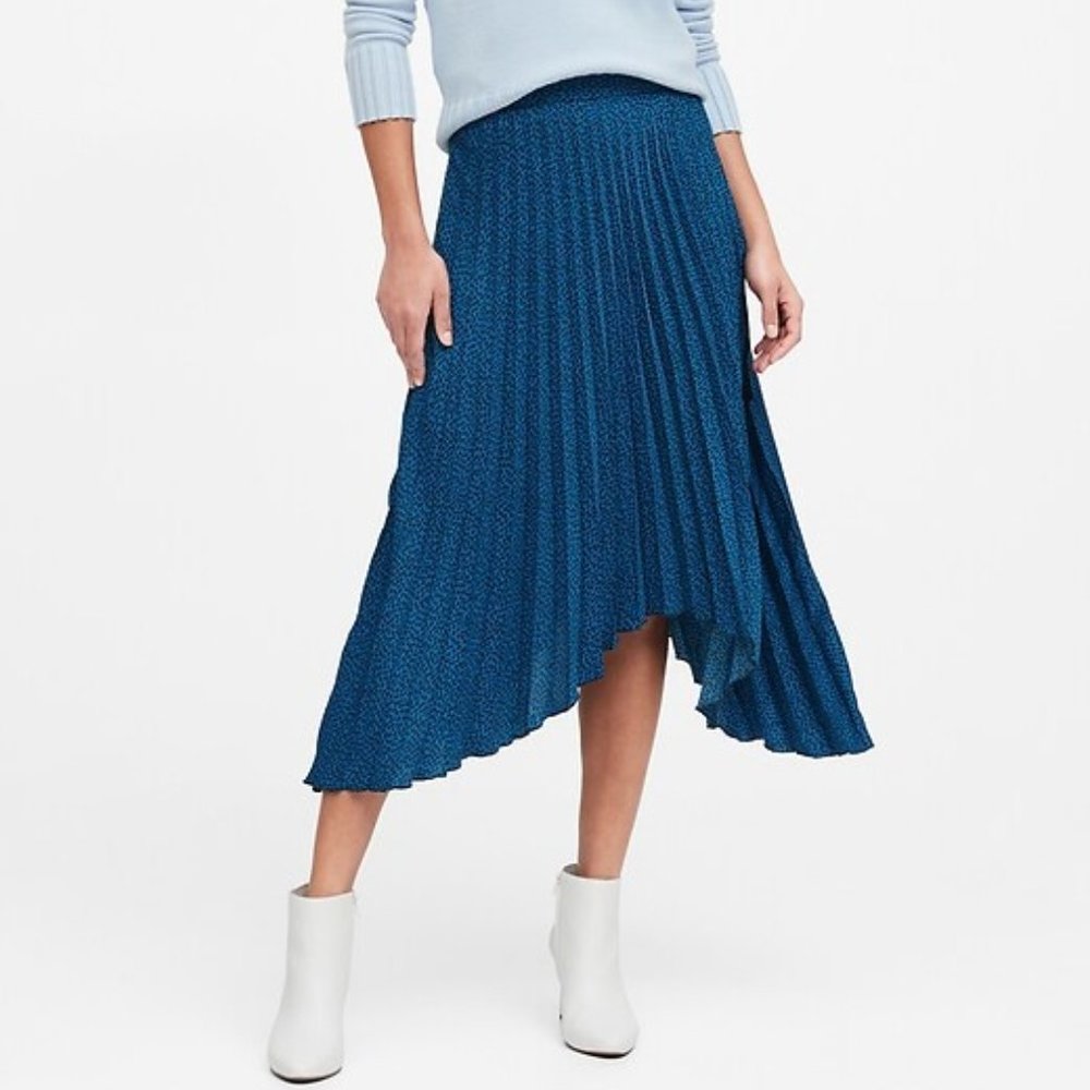 Banana Republic Pleated High-Low Skirt
